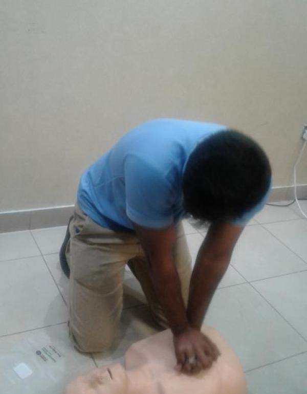 Basic Life Support and Automated External Defibrillator Training_06